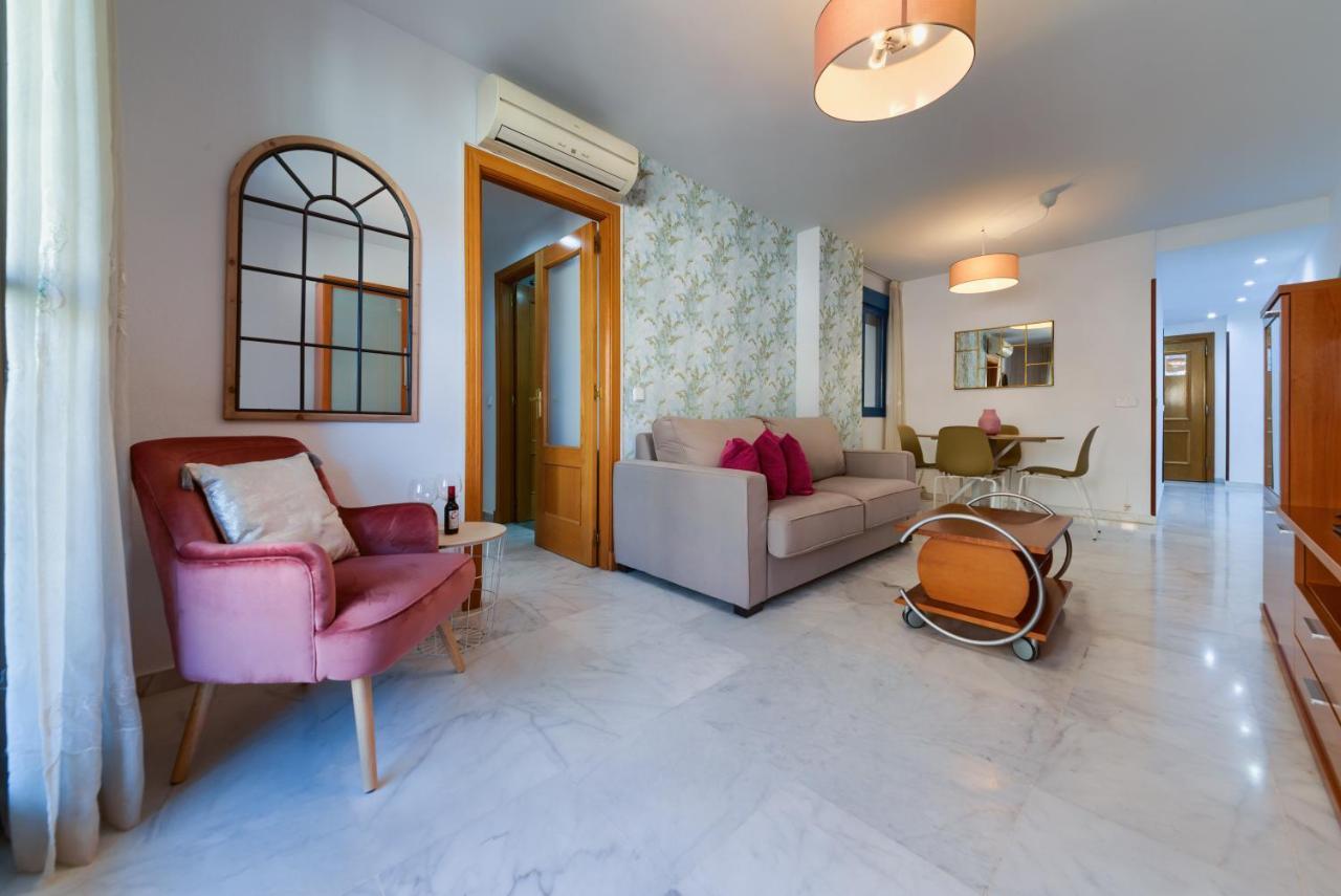 Holidays2Malaga Ayala 450 Mts From Beach & Terrace Dış mekan fotoğraf