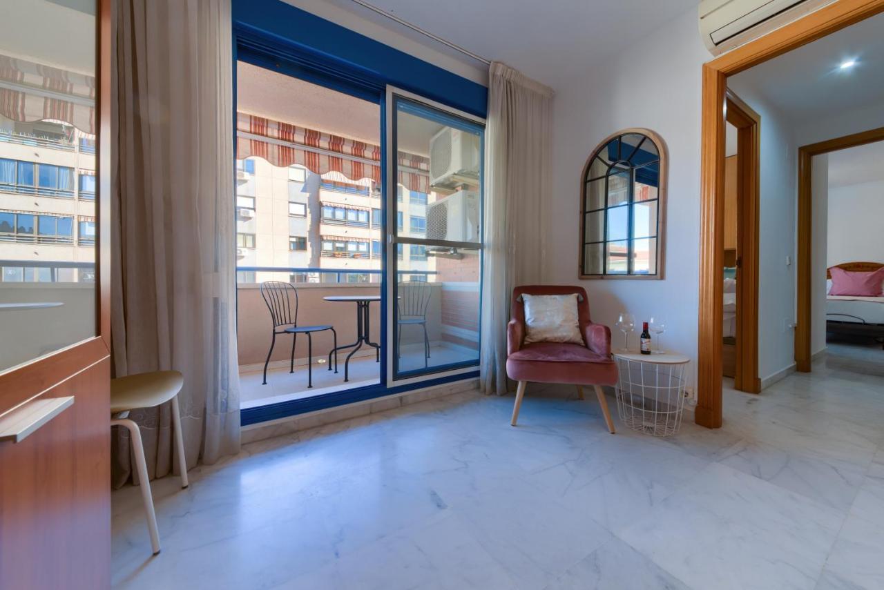 Holidays2Malaga Ayala 450 Mts From Beach & Terrace Dış mekan fotoğraf