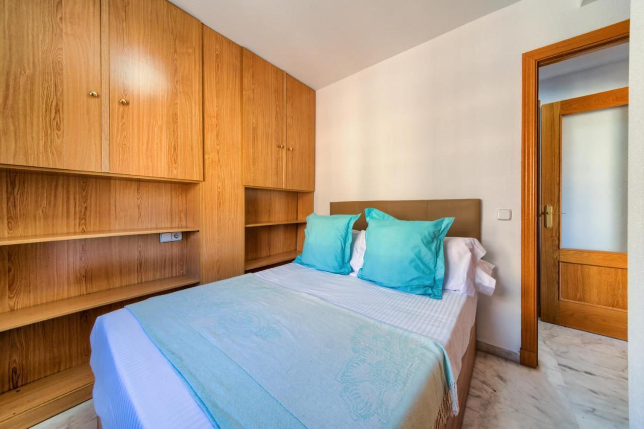 Holidays2Malaga Ayala 450 Mts From Beach & Terrace Dış mekan fotoğraf