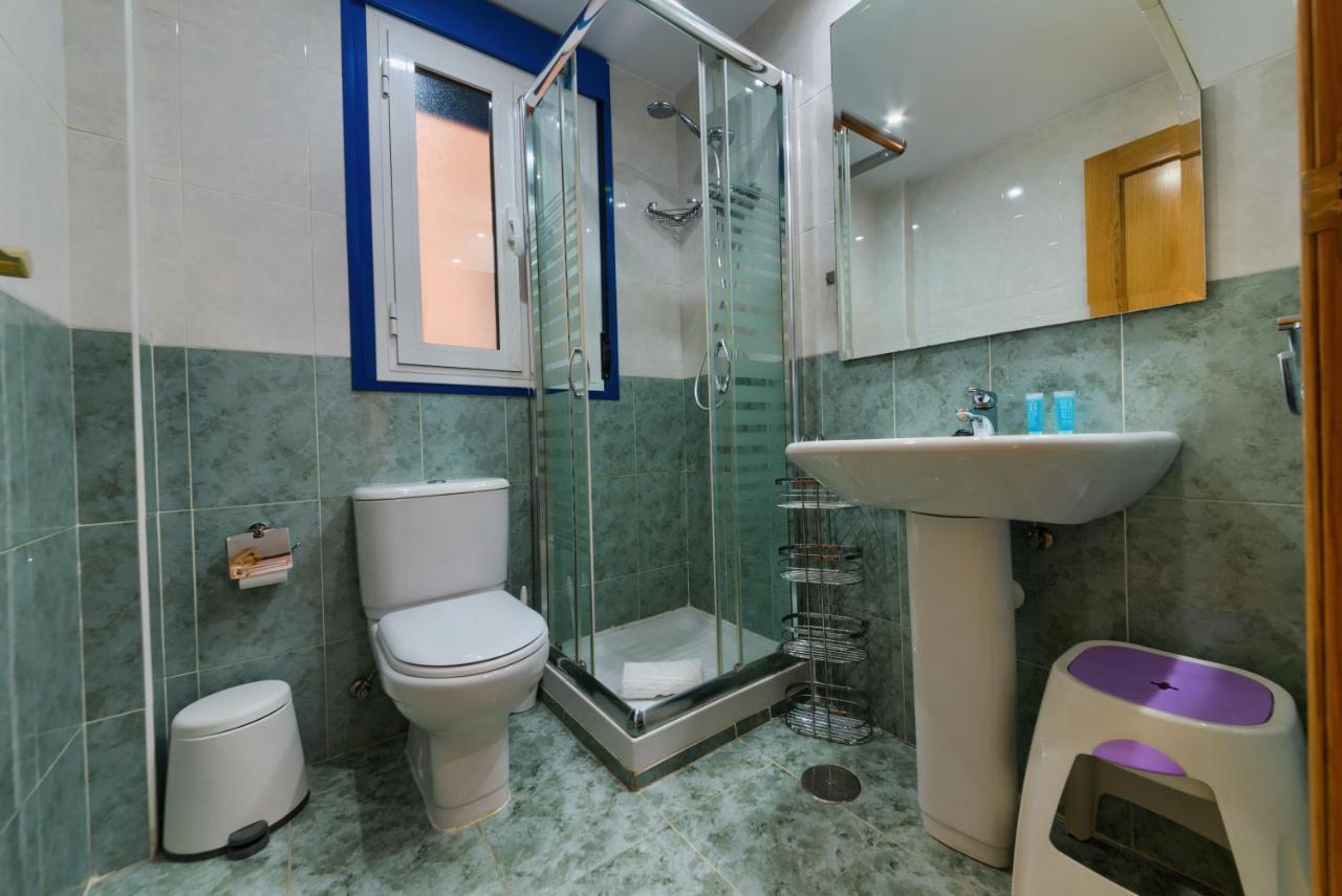 Holidays2Malaga Ayala 450 Mts From Beach & Terrace Dış mekan fotoğraf