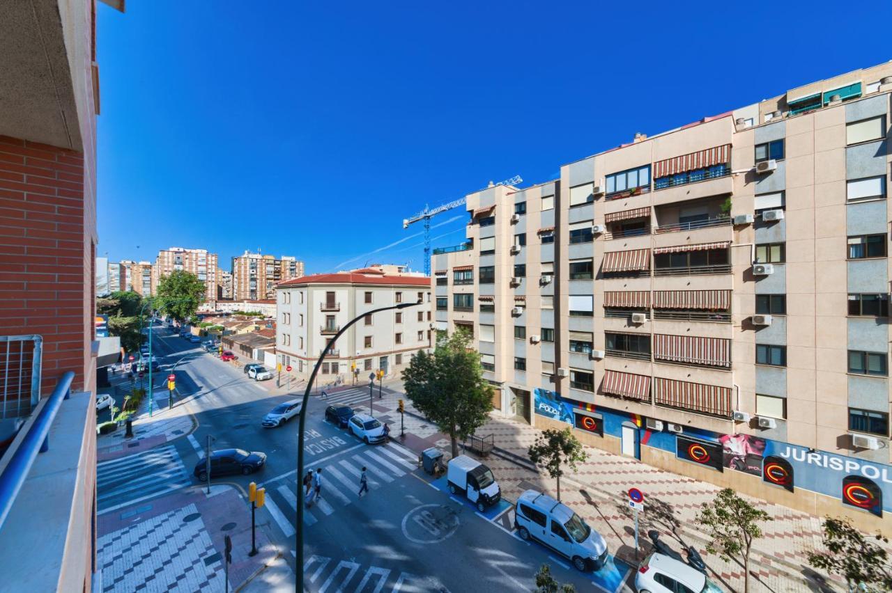 Holidays2Malaga Ayala 450 Mts From Beach & Terrace Dış mekan fotoğraf