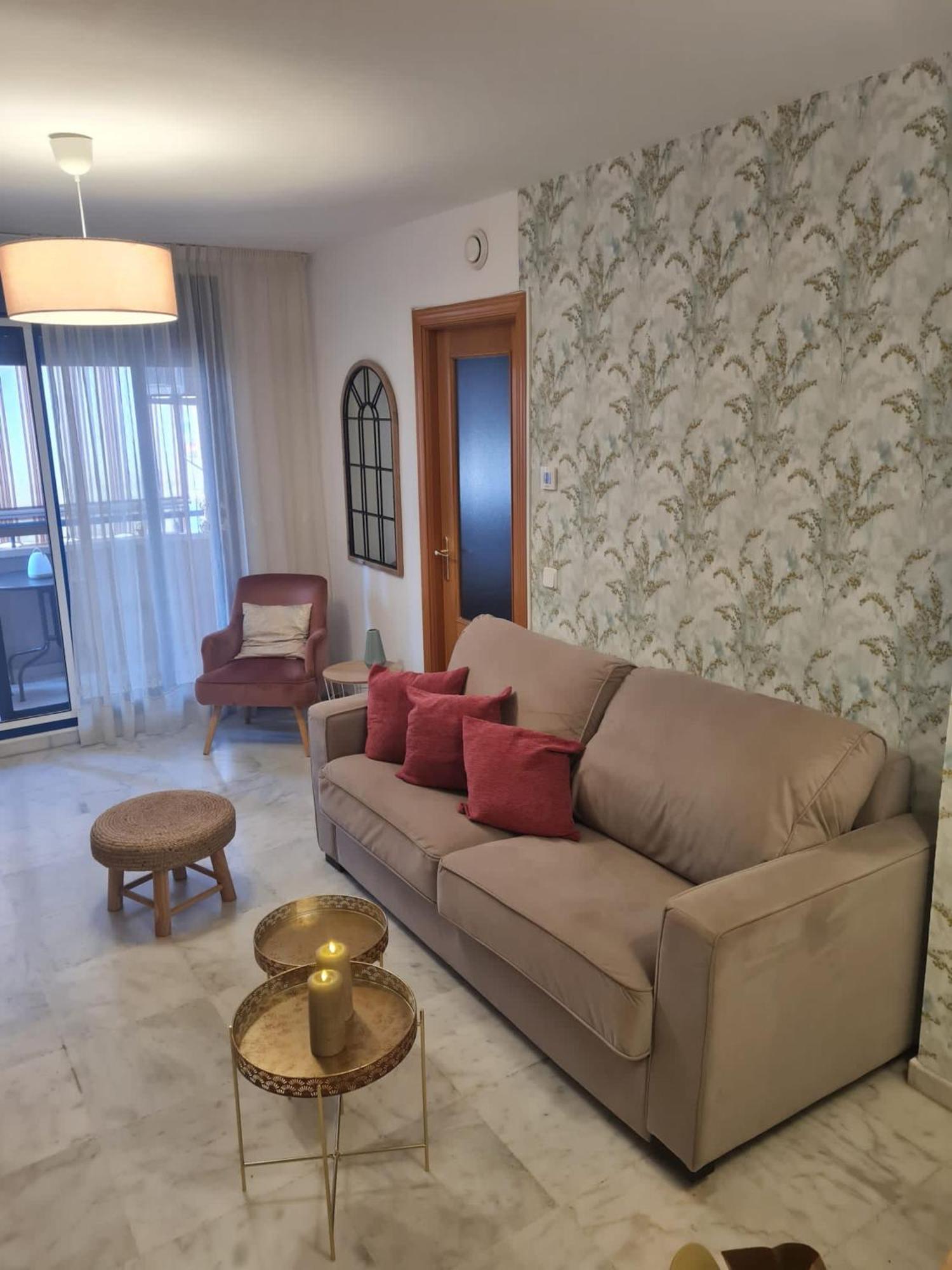 Holidays2Malaga Ayala 450 Mts From Beach & Terrace Dış mekan fotoğraf